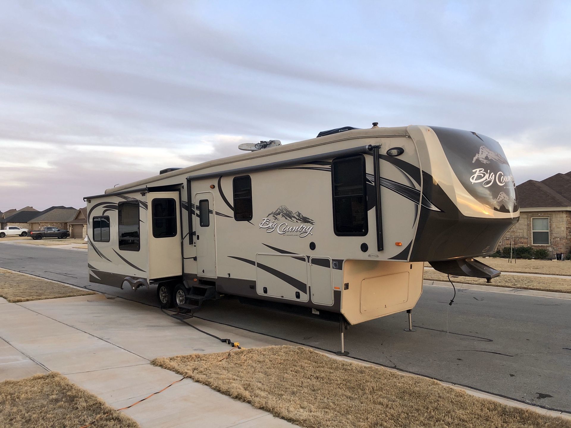 2013 Heartland Big Country 3650rl