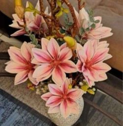 Vase from The Mosaic Magnolia Collection : Starry Violet Indulgence @ Lasting Creations