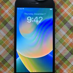 Apple iPhone 8 64GB Unlocked For Any Carrier Like New!