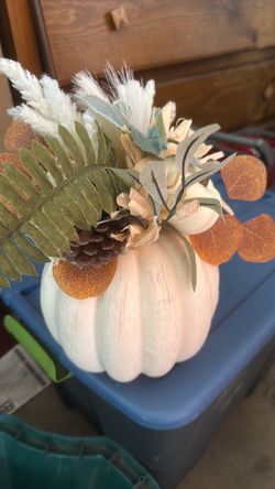 4 White Pumpkin Fall Floral Centerpiece