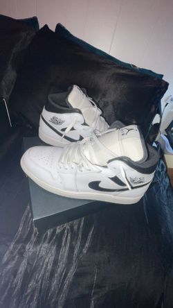 Jordan 1 Reverse Pandas