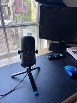 Podcast Microphone - JLAB