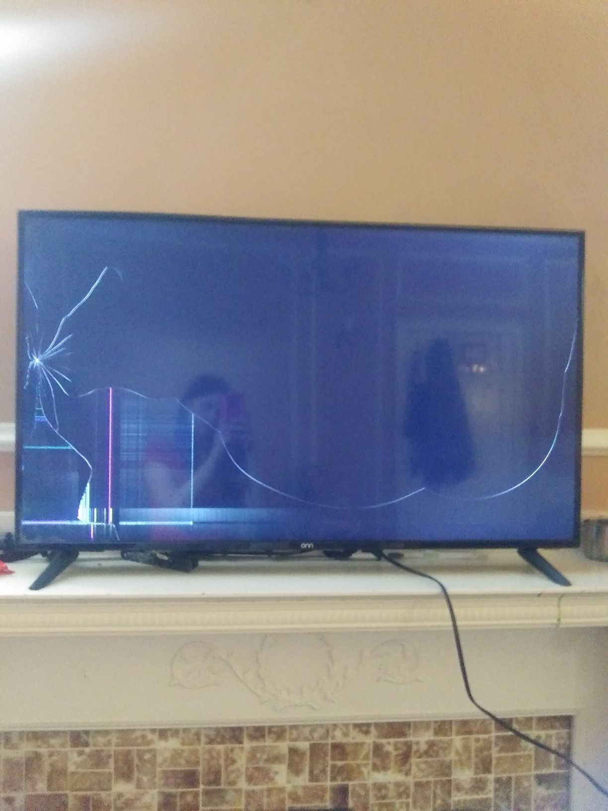 43" LED Onn flat screen (for parts or possibly fixed)