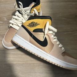 Nike Air Jordan 1 Mid Rose Gold-Black 