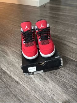Jordan 4