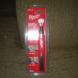 Milwaukee  Voltage Detector with LED