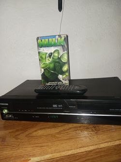 Cleaned  hi-fi Toshiba dvd vcr combo with remote