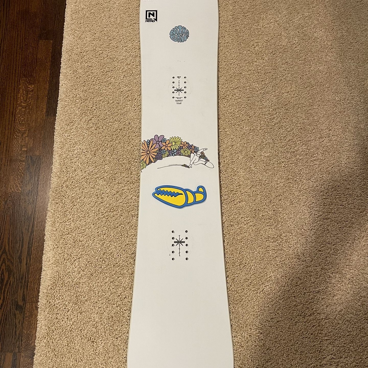 nitro 157 snowboard Mountain The camber profile improves edge control and rebound Nitro Mountain Snowboard 157 for