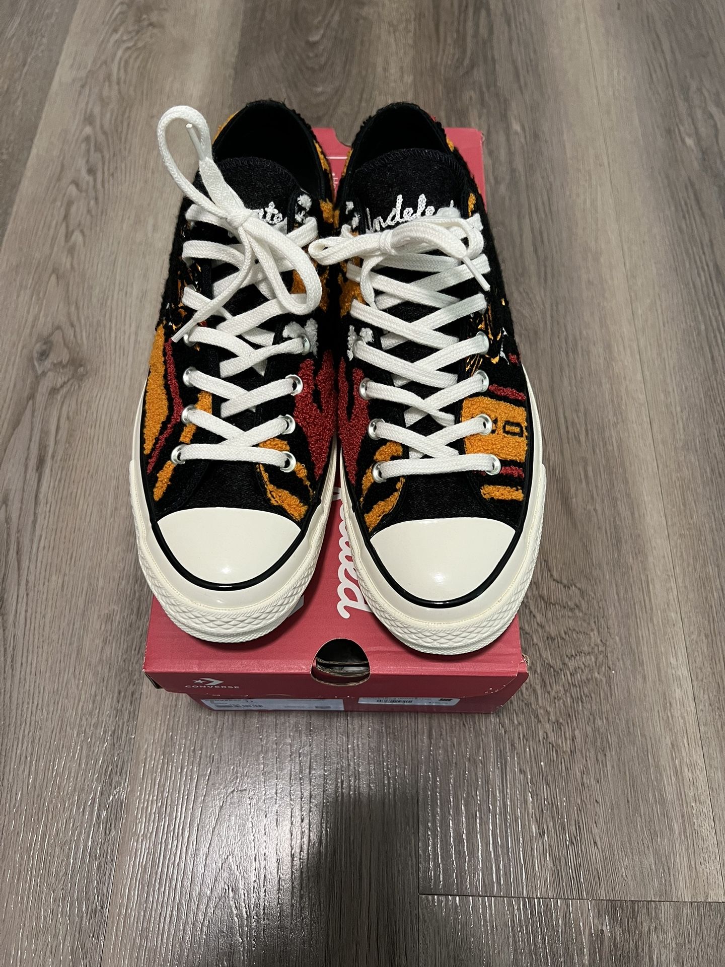 Converse x UNDEFEATED Chuck 70 Low Sz 9