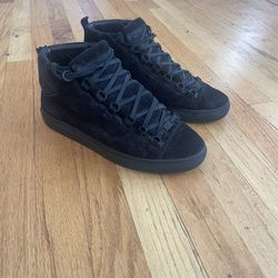 Balenciaga Black Suede Arena Trainer High Top  Size 41/ US 8 100% Authentic