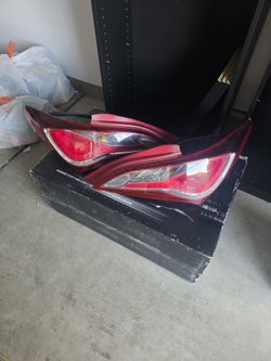 2013 Genesis Coupe Tail Lights.