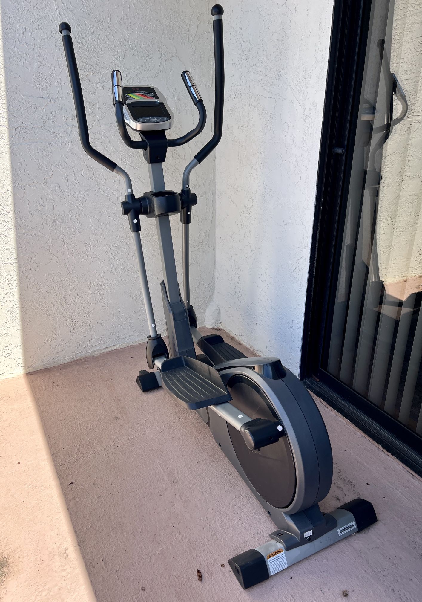 Sunny Health & Fitness Elliptical Machine
