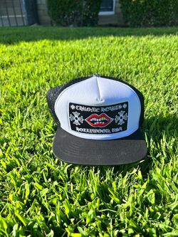 Chrome heart trucker