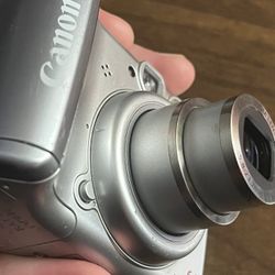 Canon PowerShot A540 6.0MP Silver Digital Camera