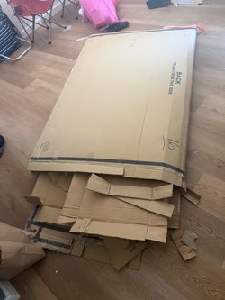 Large Flattened Cardboard