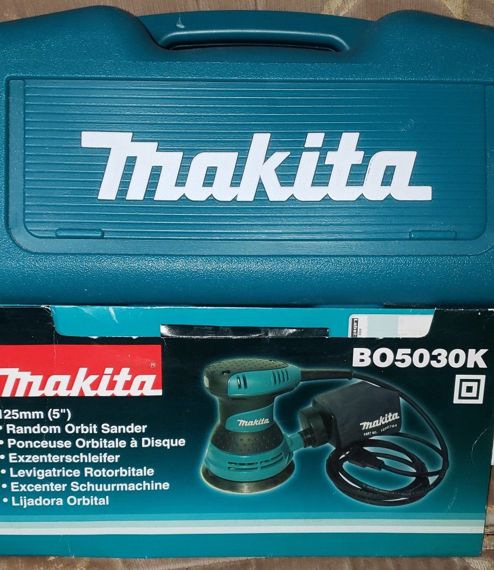 Makita BO5030K RANDOM ORBIT 5" SANDER