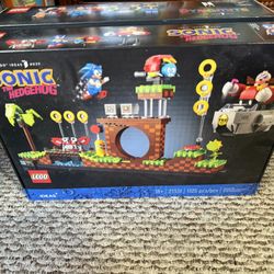 RETIRED LEGO Ideas #21331 Sonic the Hedgehog™ – Green Hill Zone