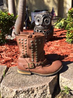 Size 8 women's dress boots