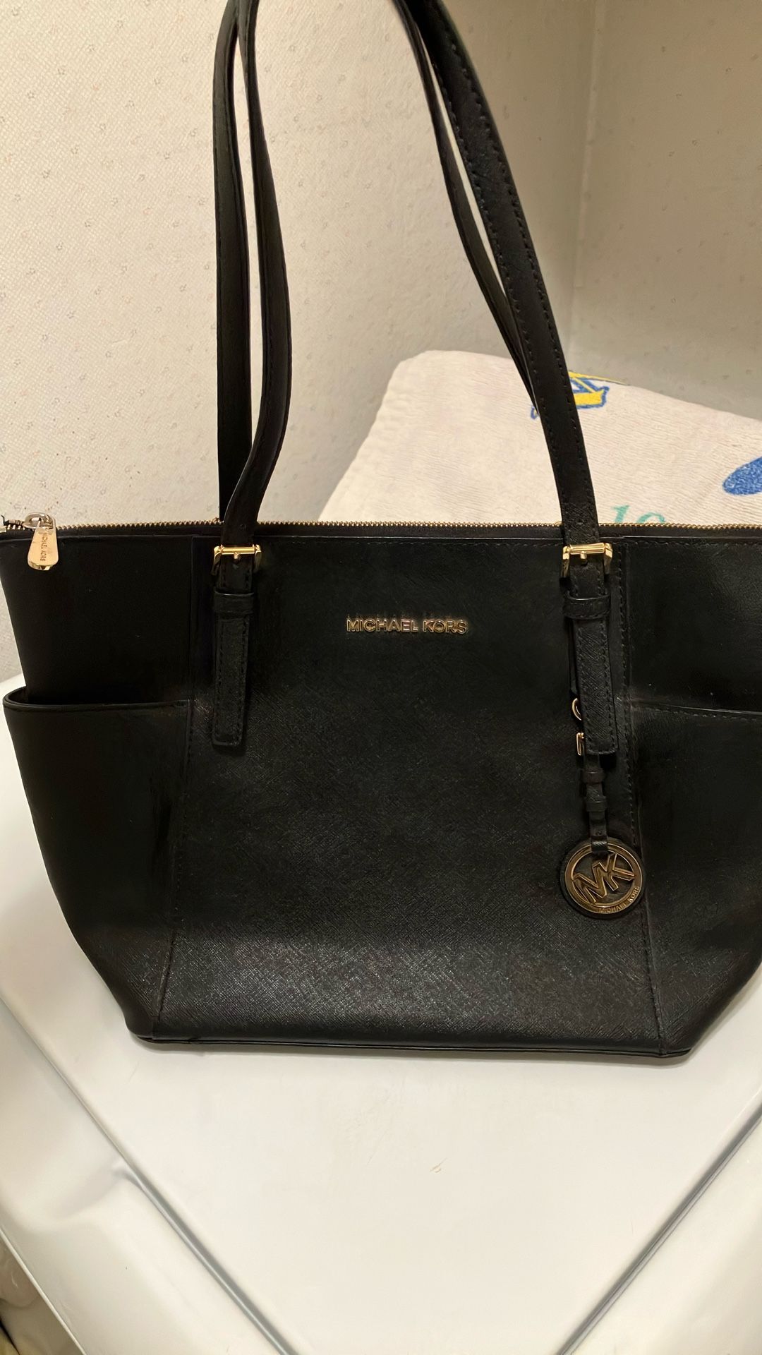 Michael Kors Handbag/ Purse