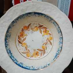 $1! 22 Carat Gold Trimed Vintage Hand Painted Bowl Only