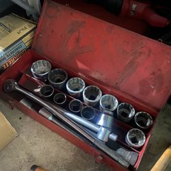 One Inch Drive Socket Set