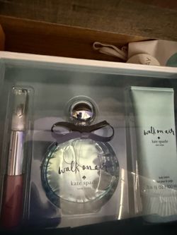 Mother’s Day gift brand new Kate spade set