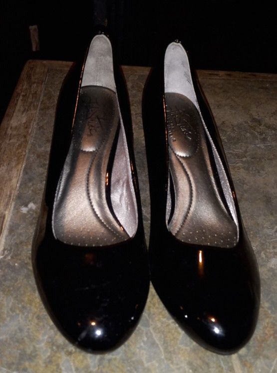 Life Stride BLack High Heels