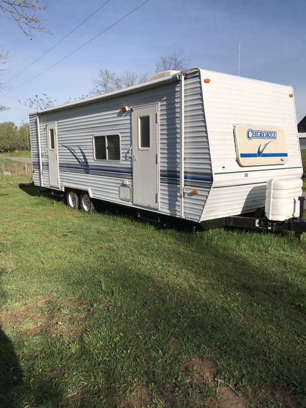 Very nice camper 2001 21 foot long. 4500.00 firm for Sale in Austin