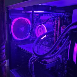 Cyber power pc ! In good condition need it gone !!