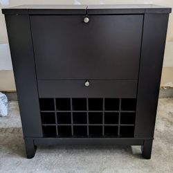 Wine And Liquor Cabinet (Black)