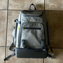 Platinum - Street Tech Pro 300 Large Backpack