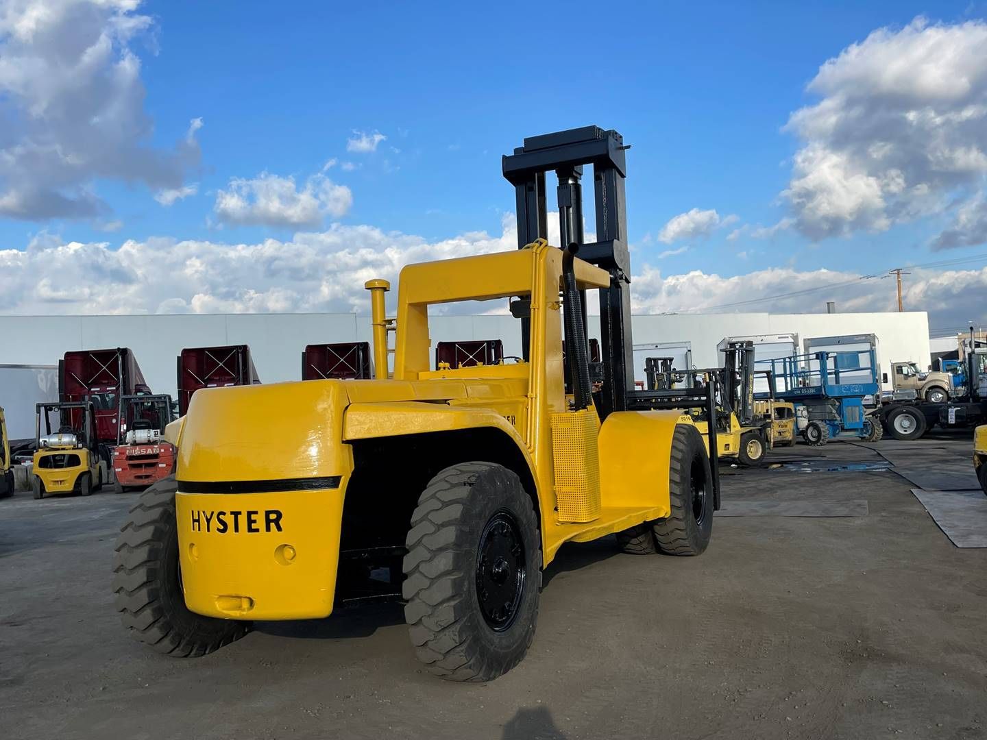 Hyster Model #: H520 Pneumatic Tire 4 Wheel Sit Down Type: Forklift Capacity: added counter weight 56000 Mast: Two Stage Fuel diesel , 96 forks forkli
