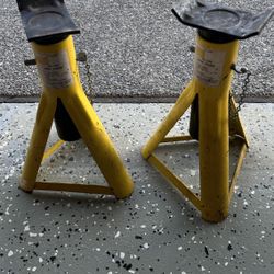 Car Jack Stands