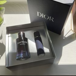 Dior Sauvage Eau De Parfum Gift Set