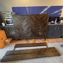 Pottery Barn Dayton Bed Frame - Queen