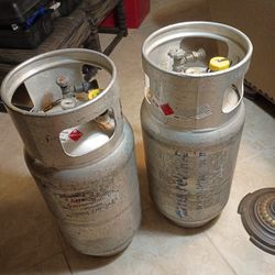 Lot of 2 Forklift Propane Tanks