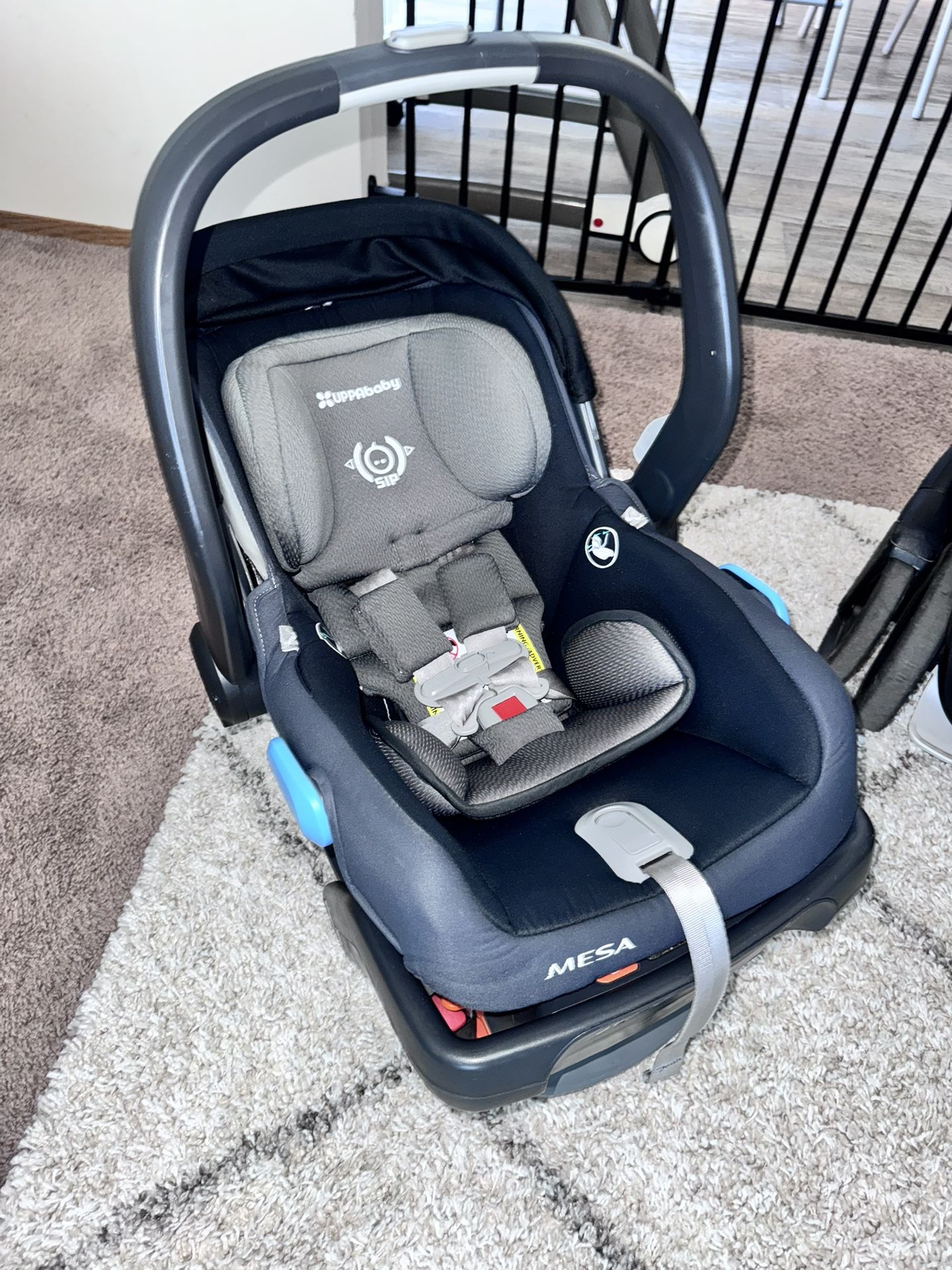 Uppa Baby Carseat