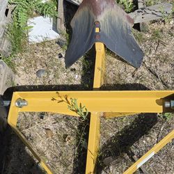 Plow, used once, three point hitch