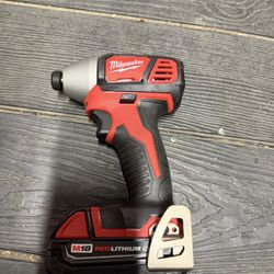 Milwaukee M18 1/4 Impact Driver 