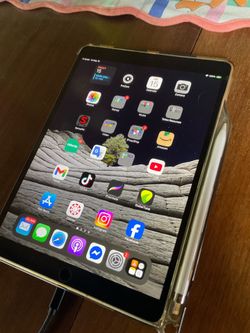 iPad 10.5 2017 64 gb