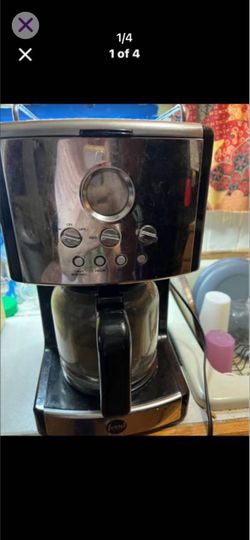 $20 Food Network 12 cup programmable, coffee maker