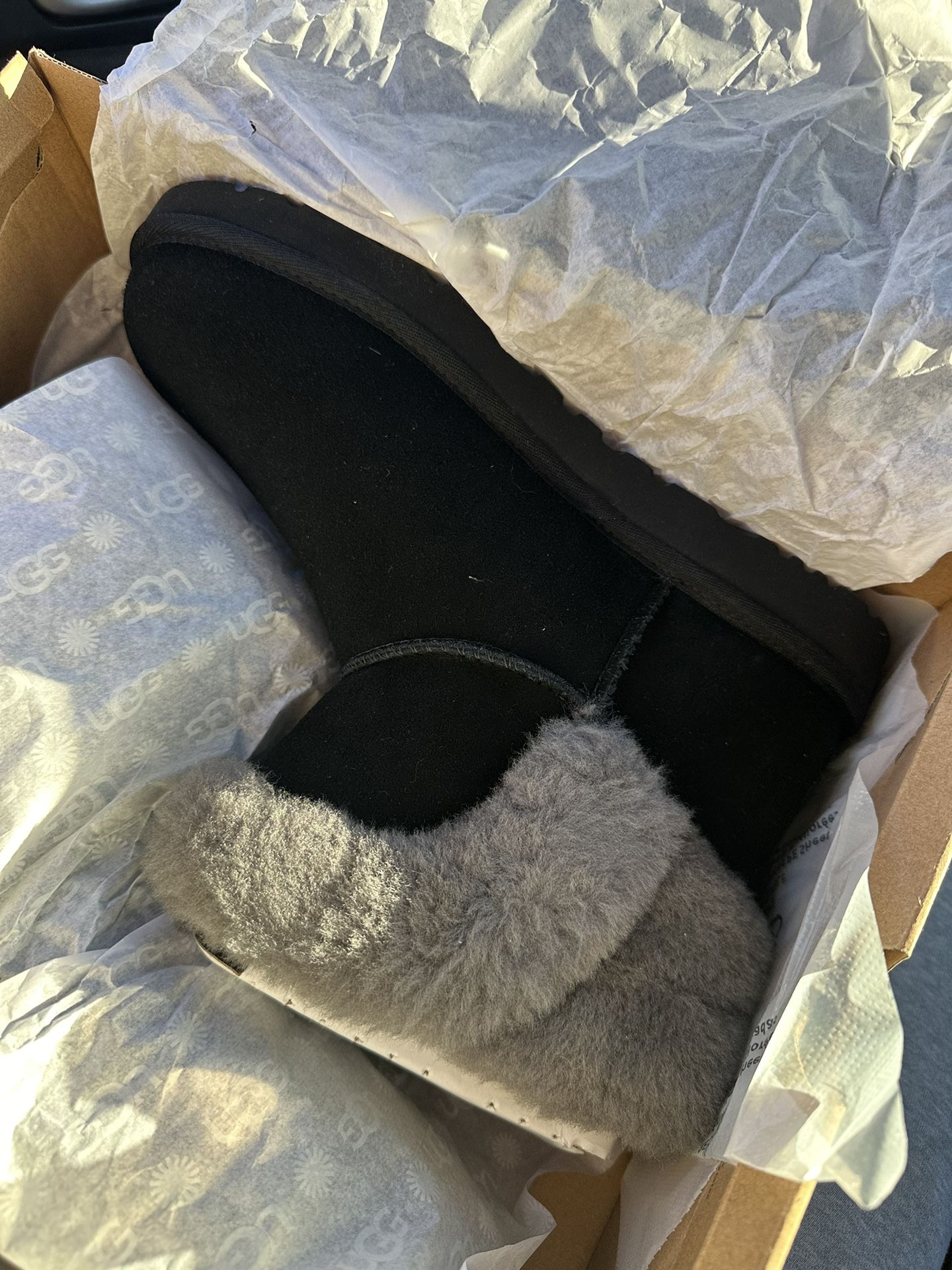 Ugg Saniya Shearling Mini Winter Boot