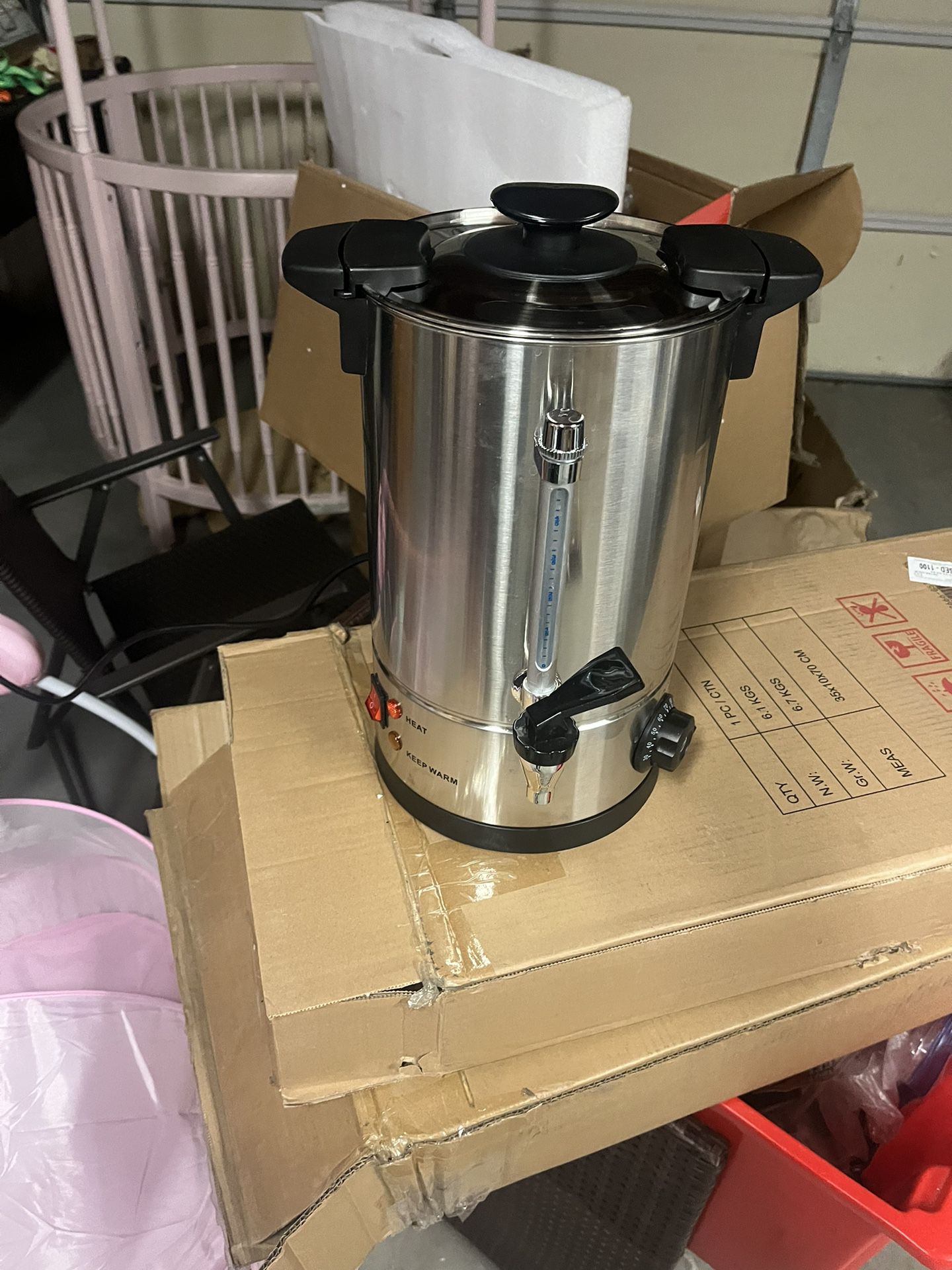 Restpresso 3 gal Silver 13/0 Stainless Steel Coffee Urn - 67 Cup - 8 3/4" x 8 3/4" x 18 3/4" - 1 count box
