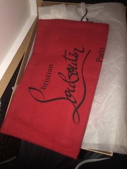 Red Bottoms AUTHENTIC size 7 -38