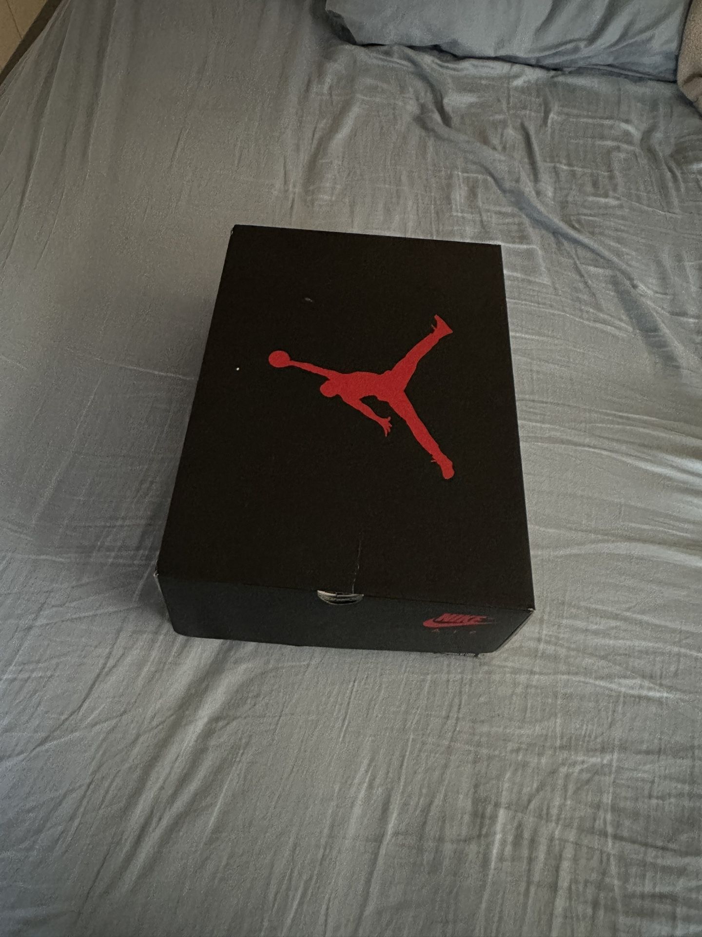 Jordan 5 Black Metallic