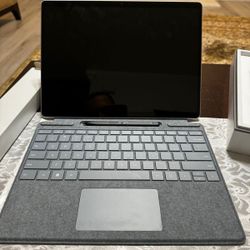 Microsoft-Surface Pro 9-13”