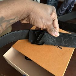 LV Belt Size 44 But Fits Like A 36 Or 38 