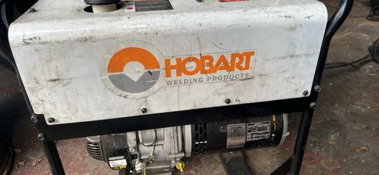 Hobart Champion 145 Welder Generator – Briggs & Stratton Engine – Heavy Duty