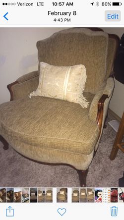 Sitting Chair Like New