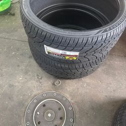 Loinhart 295/30R26 Ultra High-Performance Tire